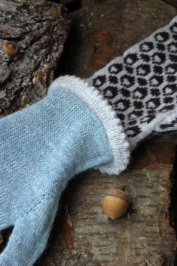 Fingerless Mittens Knitting Pattern — Knitting Squirrel