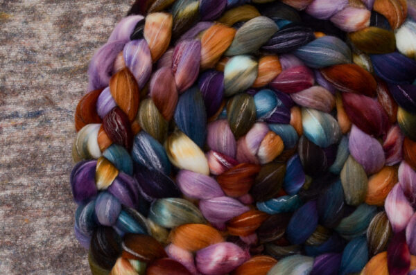Multi-colored braided fiber